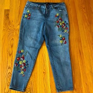 Earl Flower 🌺 Embroidered Jeans